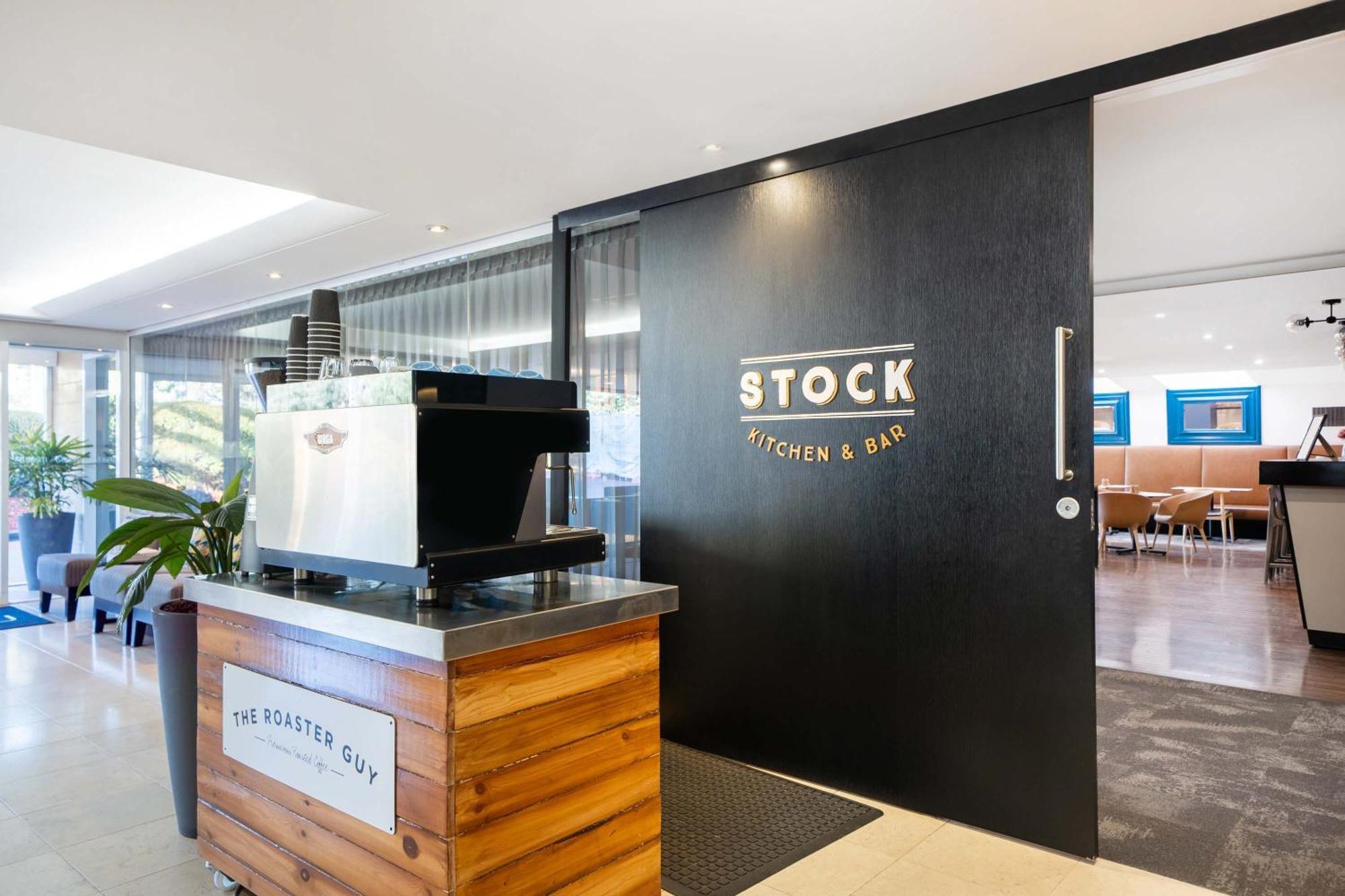 Mantra On Northbourne Aparthotel Canberra Exterior foto