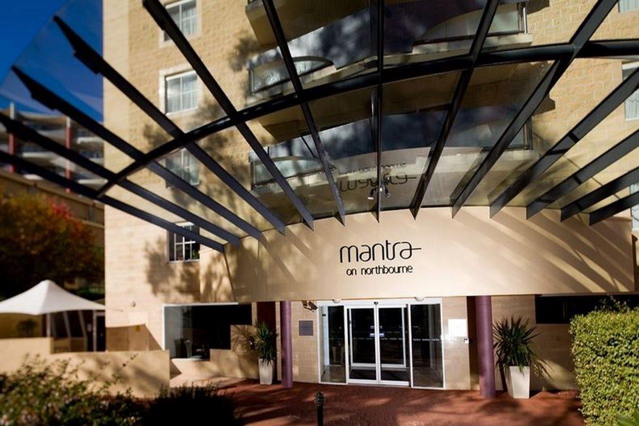 Mantra On Northbourne Aparthotel Canberra Exterior foto